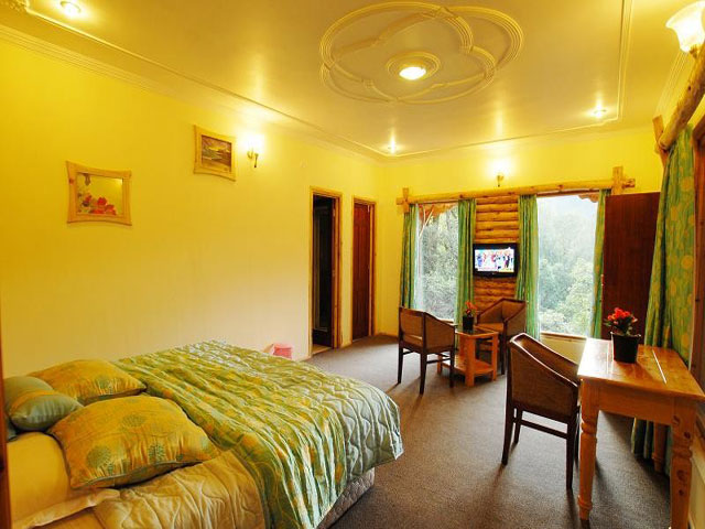 Hotel Alpine Club